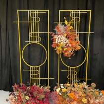 New wedding props Chinese wedding screen iron ornaments Jiangnan style wedding dream incense screen decoration background