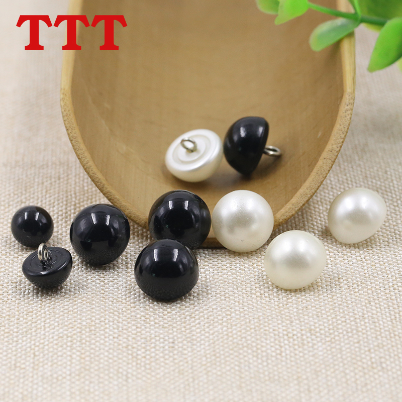 White and Black Pearl Buttons for Shirts, Cardigans, and Sweaters; Fashionable Round Buttons for Children's Clothing; Mushroom-Shaped Small Buttons