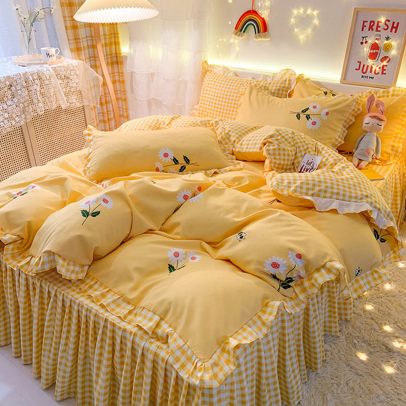 Korean version of the bed skirt four-piece set pure cotton princess wind bed cover girl heart bed sheet quilt cover net red bed thickening