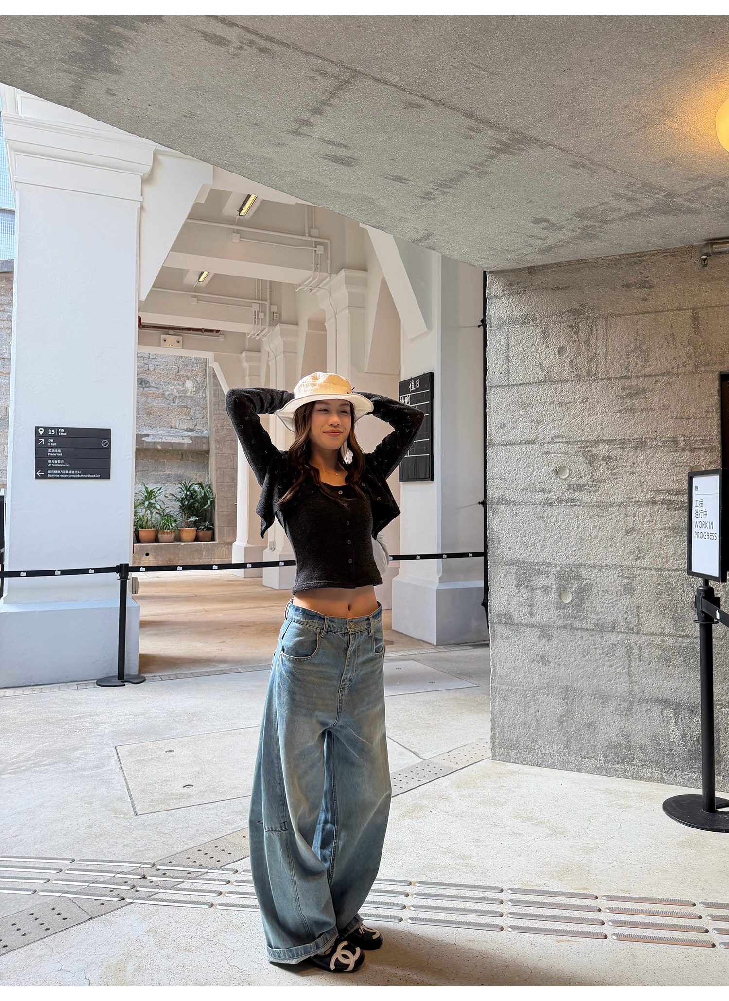 LelyMooch женские широкие джинсы прямого кроя светло-голубые с эффектом потертости и кракелюра весна-лето