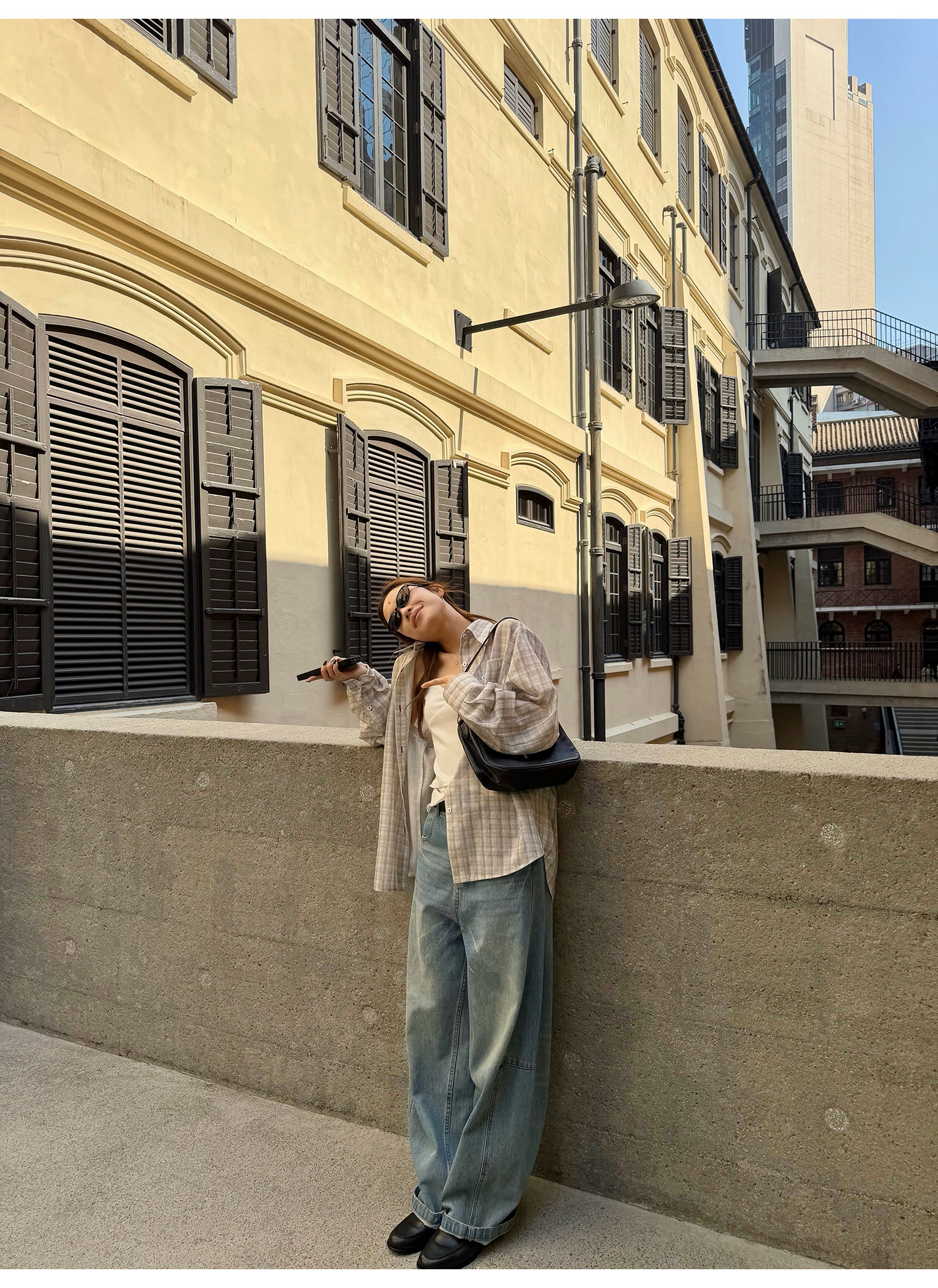 LelyMooch женские широкие джинсы прямого кроя светло-голубые с эффектом потертости и кракелюра весна-лето