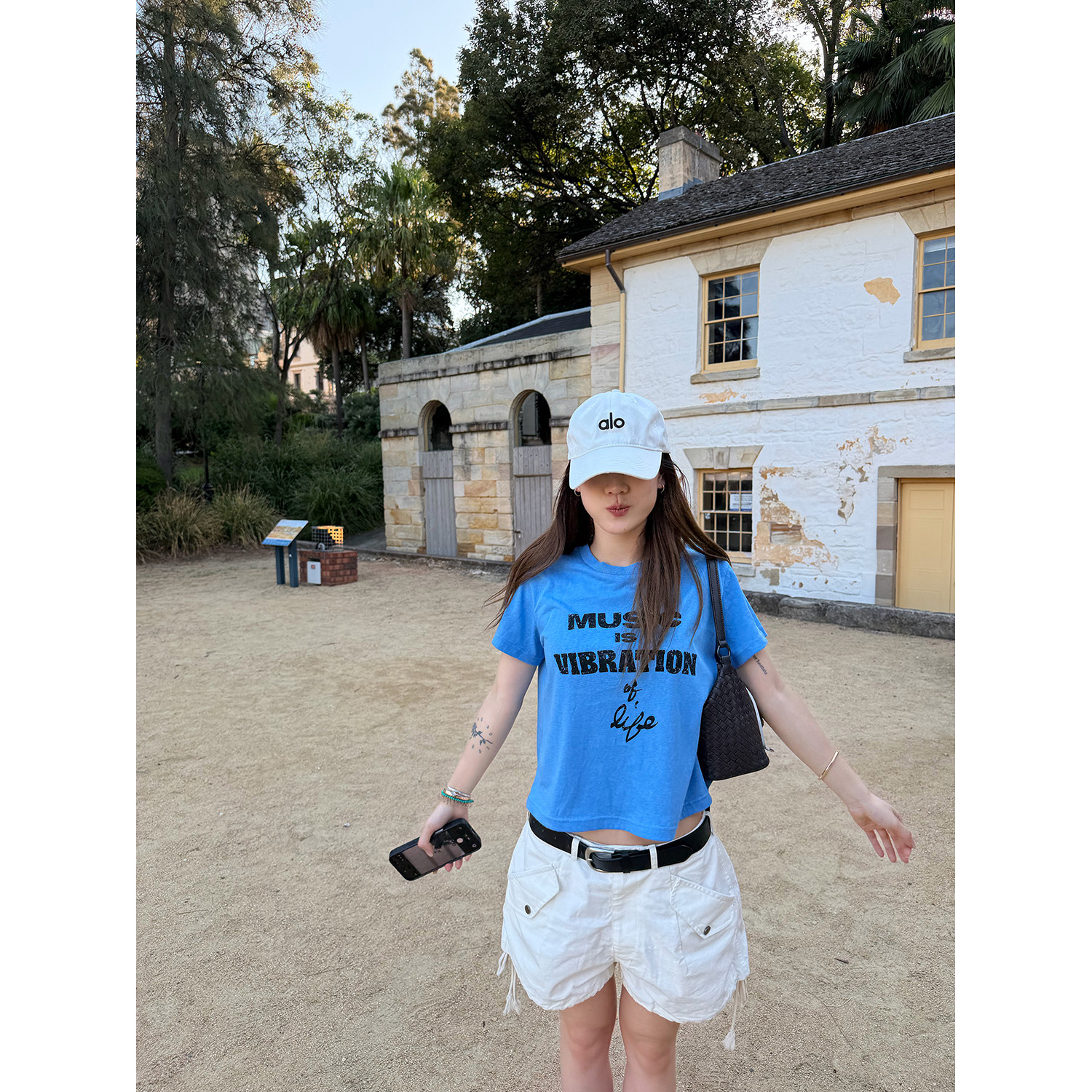 LelyMooch футболка с коротким рукавом из хлопково-льняной смеси с цифровой печатью и винтажным принтом букв