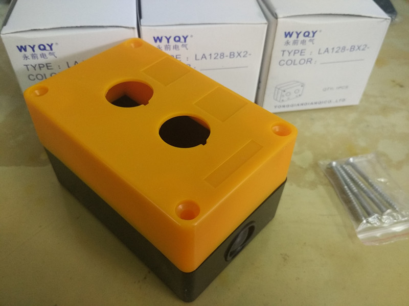 Yongqy Yonggan button switch box LA128-BX2-22mm hollow control box 2-position button empty box
