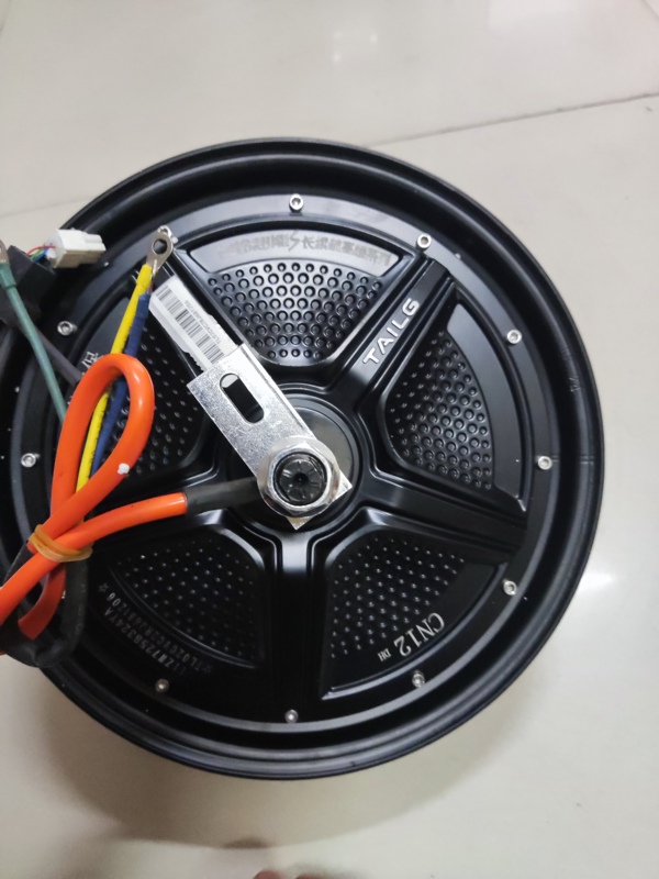 Suitable for the New Tailing Electric Bike 90/ 80-11inch Vacuum Tire Sky Model Rear Hub Motor Drum Disc Brake Accessories