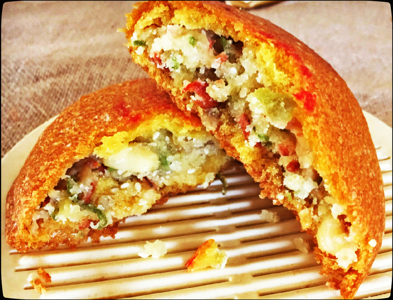 Fengzhen Mooncake Wulanchabu Good food Mooncake Wuren encrusted Inner Mongolia specialty sesame oil mooncake 10