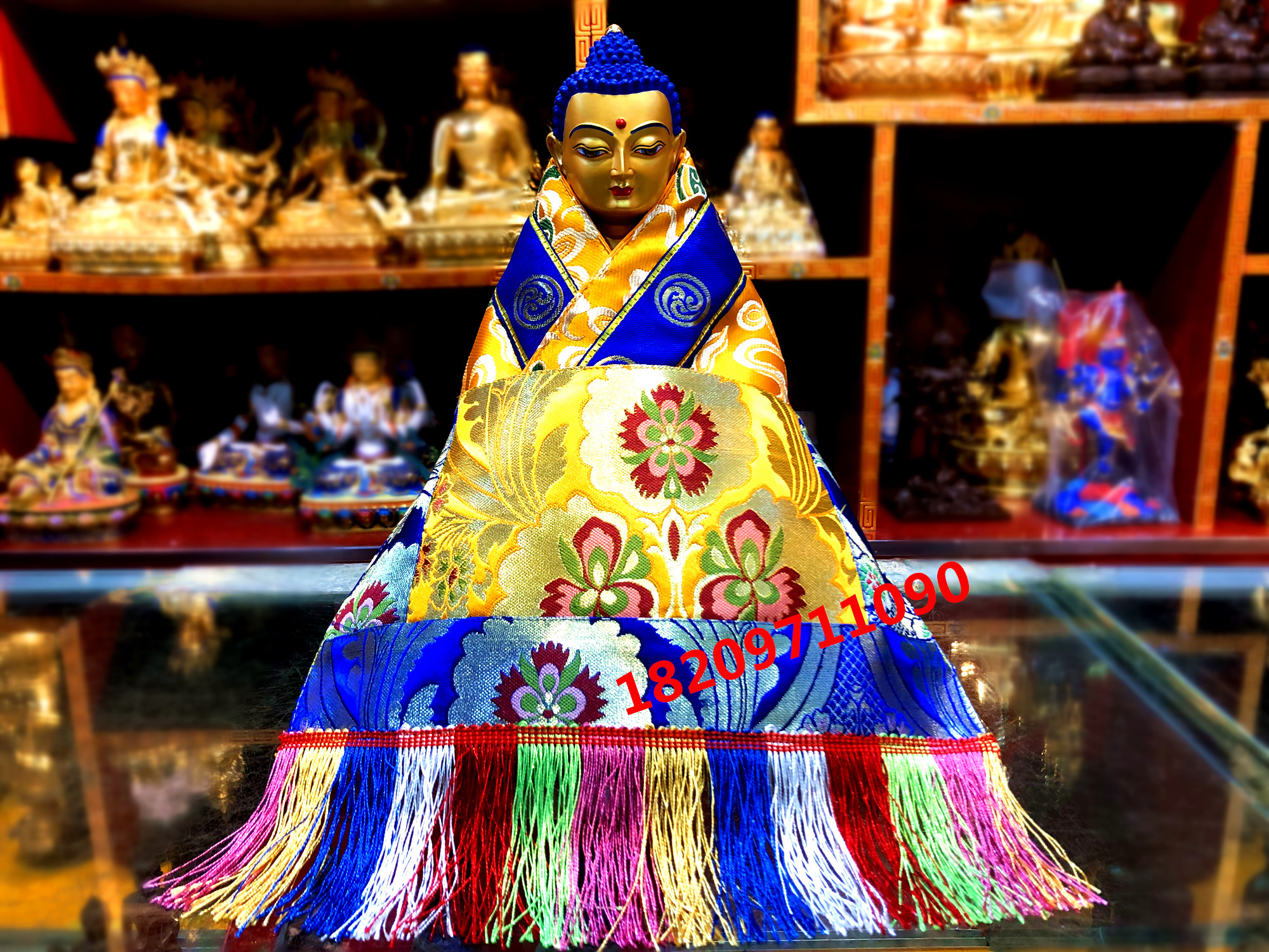 Secret Buddha statue Buddha clothes Buddha clothes 7 inches 8 inches 9 inches 1 ruler 1 5 ruler Buddha wearing color flower type random hair