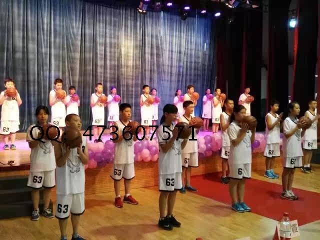 survêtement sport - Ref 563089 Image 34