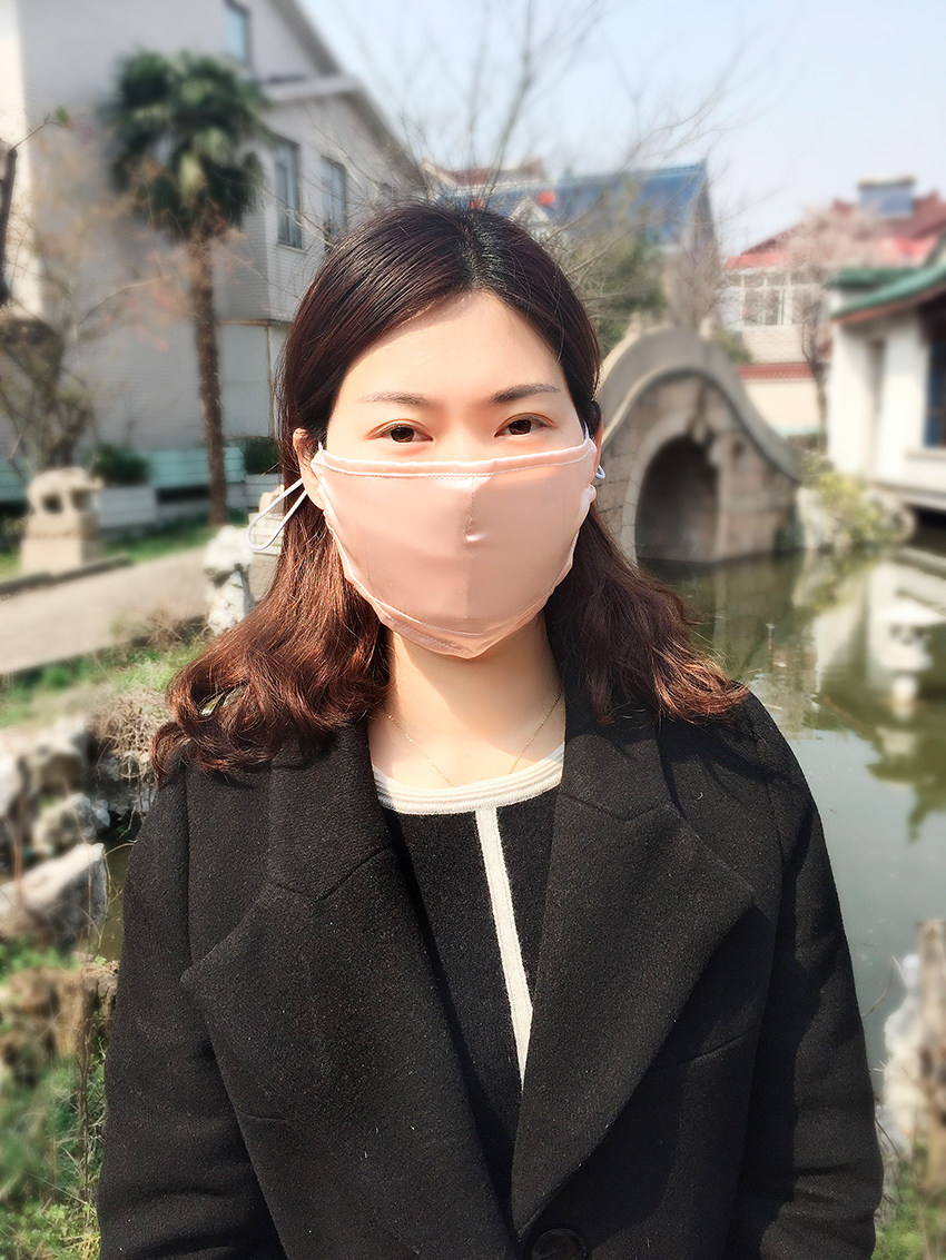 Silk mask protective windproof anti-allergy breathable thin section 100 mulberry silk filter interlayer summer sunscreen mask