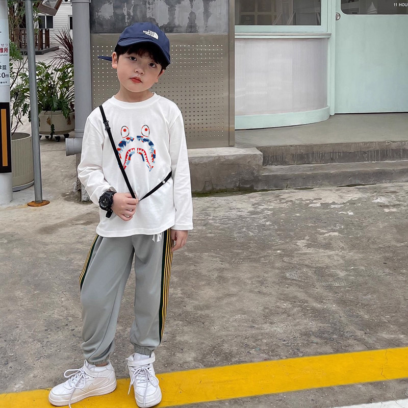 Japanese Trendy Brand Bape Children's Clothing Autumn 26 Base Layer Top for Boys and Girls Pure Cotton White Long-Sleeve T-Shirt for Older Children Japanese Trendy Brand Bape Children's Clothing Autumn 26 Base Layer Top for Boys and Girls Pure Cotton White Long-Sleeve T-Shirt for Older Children