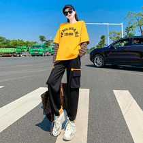 Sports and leisure fashion sweater suit womens 2021 new autumn clothes temperament age-reducing net red explosion style western style two-piece suit