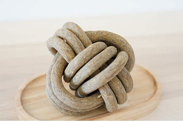 Quá khổ thịt bò gân mol snack Labrador vàng viền chăn nuôi cắn kháng để chơi chó nhai bổ sung canxi ngoài hơi thở hôi giá thức ăn cho chó