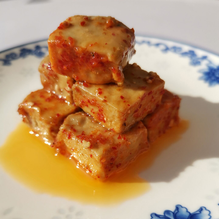 Tofu milk Anhui Tenn. 8 Gongshan bean products red oil rotten milk Manau Quanmoulin bean curd spicy and hot dish