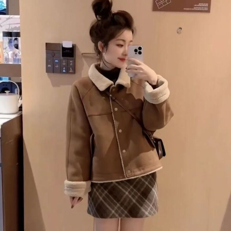 Lamb Wool Coat for Women, Shearling Integrated, 2025 Autumn and Winter New Style, Petite Size, Thickened, Warm, High-End Jacket Top