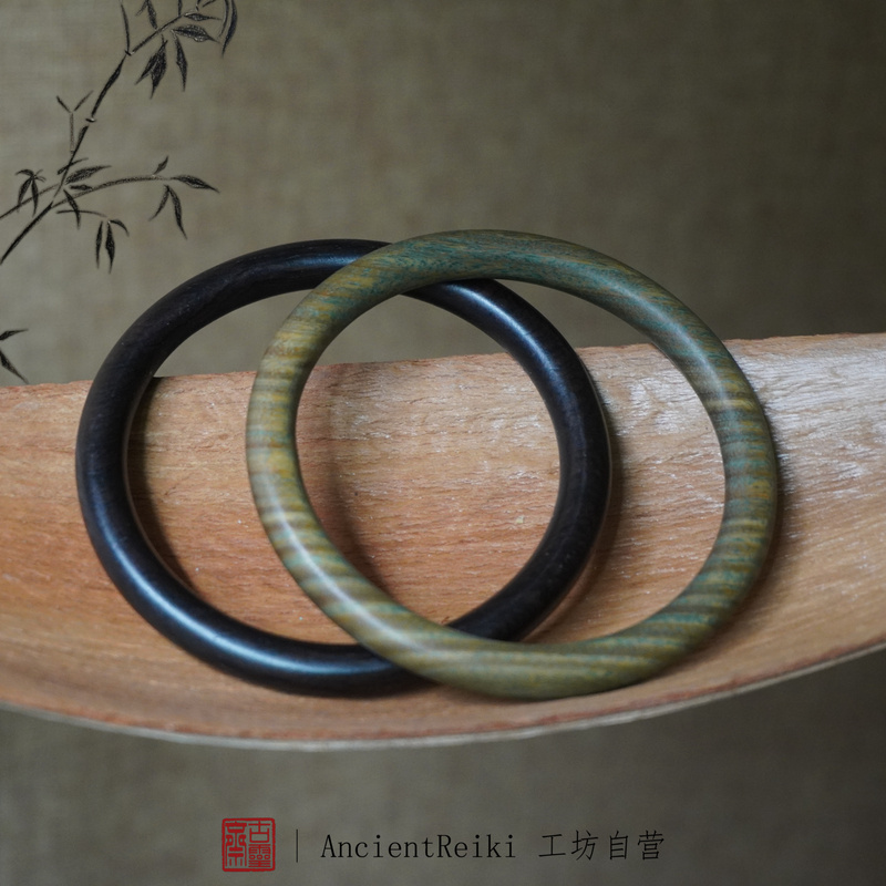 Large Sandalwood Bracelet | Green Sandalwood, Black Sandalwood, Chinese Vintage Bracelet, Wooden Bracelet for Men and Women, Pure Natural