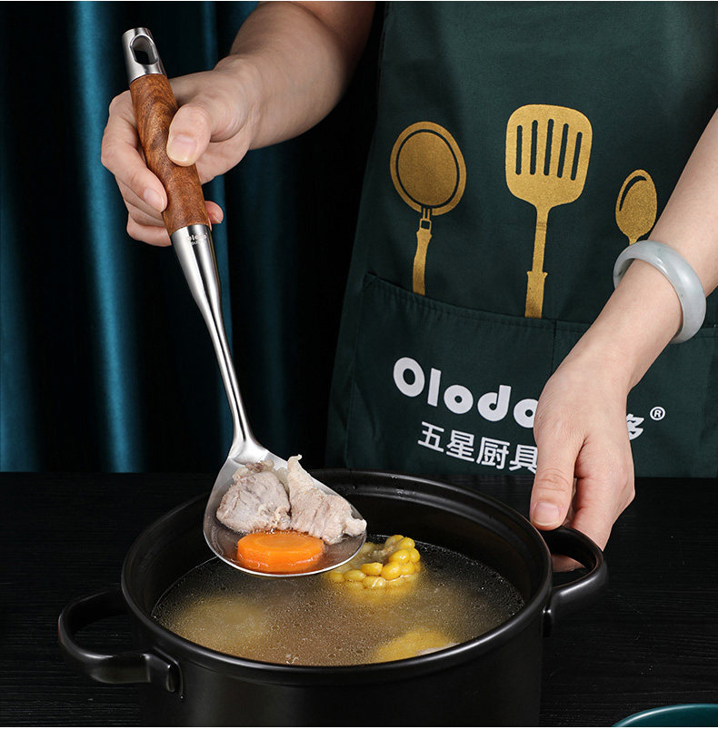 Розовое дерево и деревянная рис Spoon_22.jpg