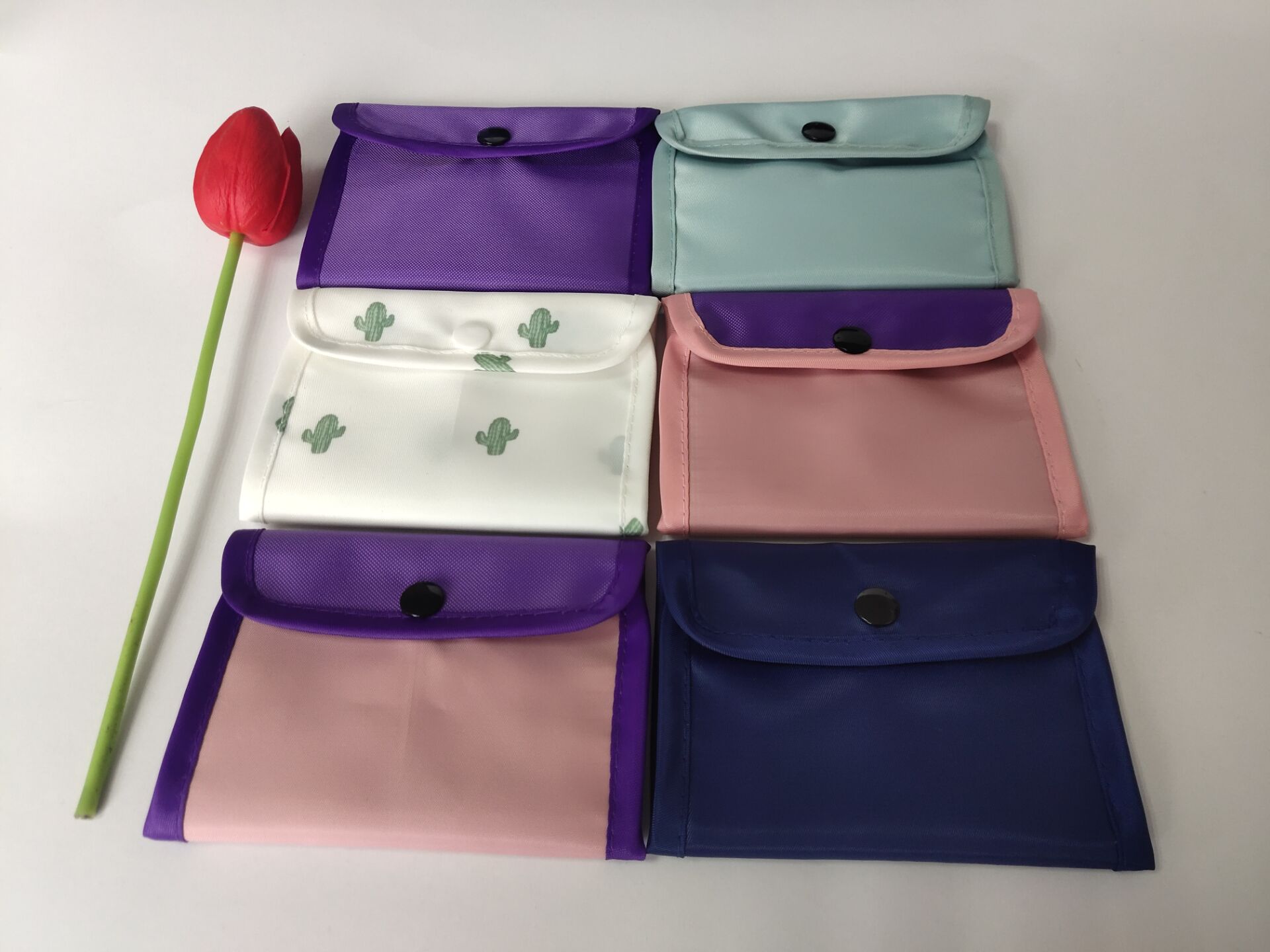 Portable mask collection bag foldable small and convenient bag