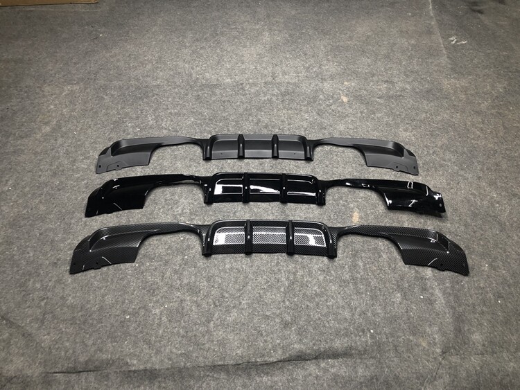 Suitable for BMW3 Faculty change IP exhaust 4 out special rear lip HSR exhaust 4 out special baking varnish plastic mp rear lip