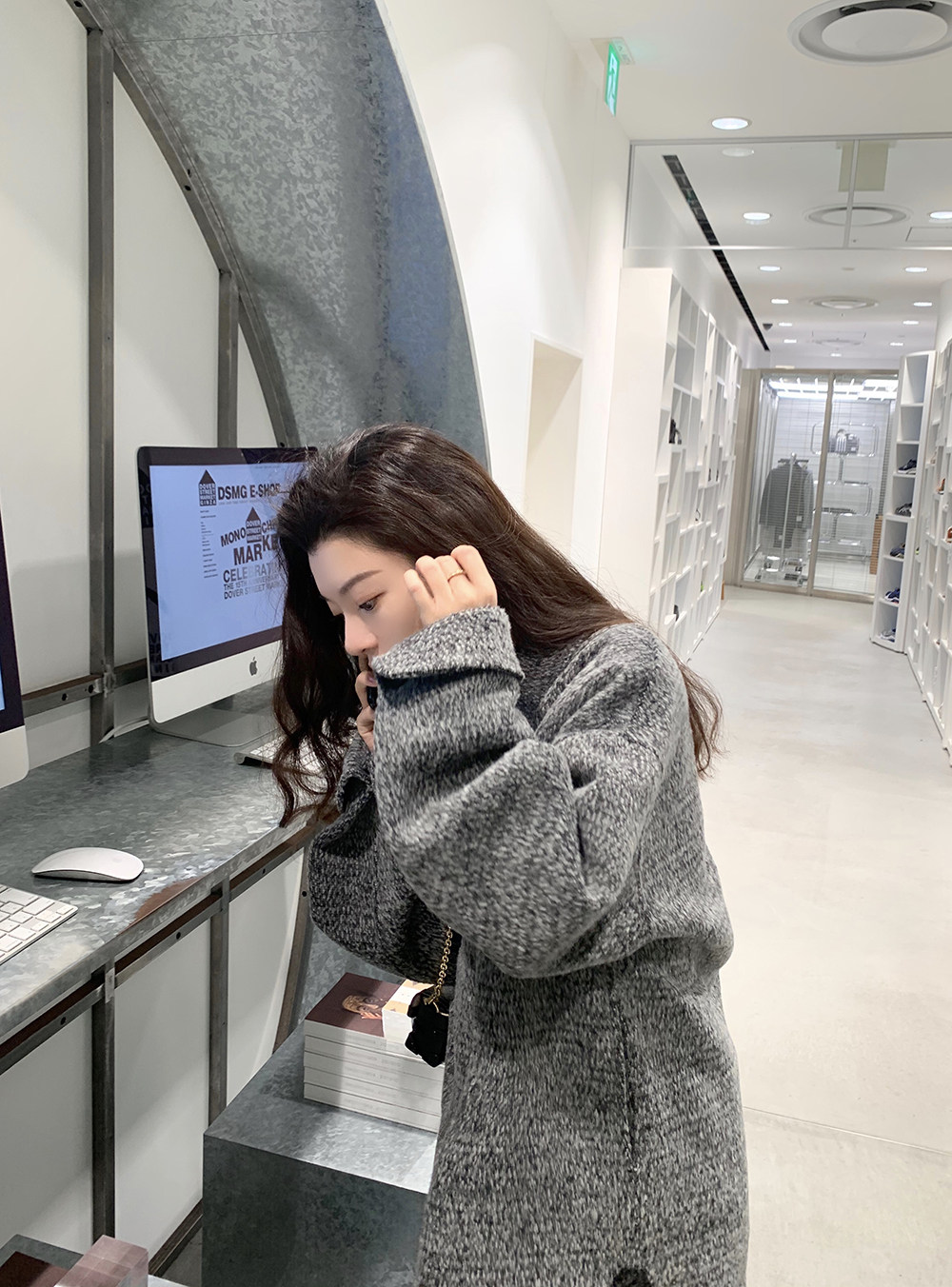 HANDLE HARRISON Plaid Coat Women's Autumn and Winter New Loose Retro Lapel Wool Coat