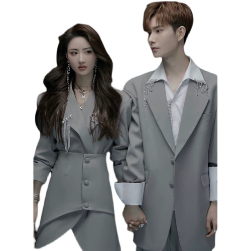 Тема фильма фильма тема модного журнала Wind Grey West Service Пара костюм изображение изображение искусство фото фото свадебное платье