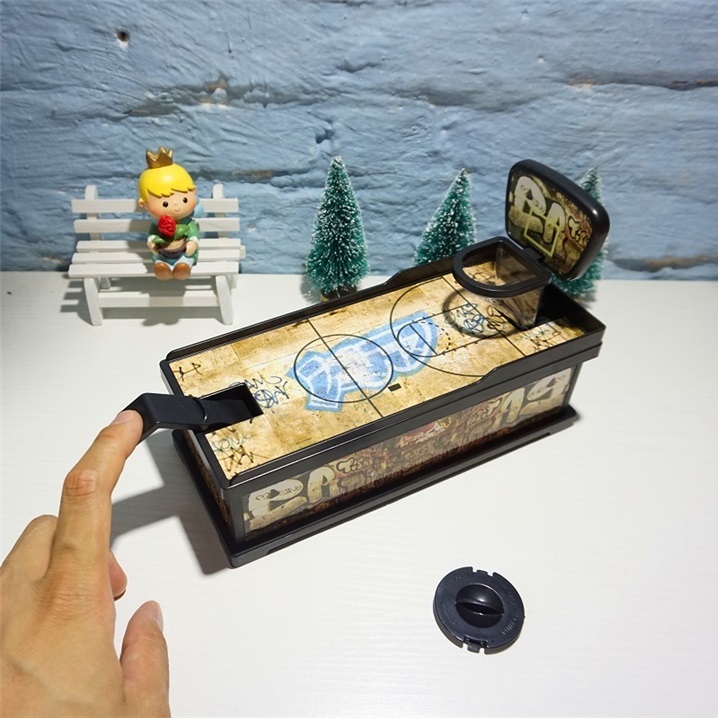 Creative coin shooting piggy bank Desktop decompression toy Adult Children shake sound personality piggy bank Birthday gift