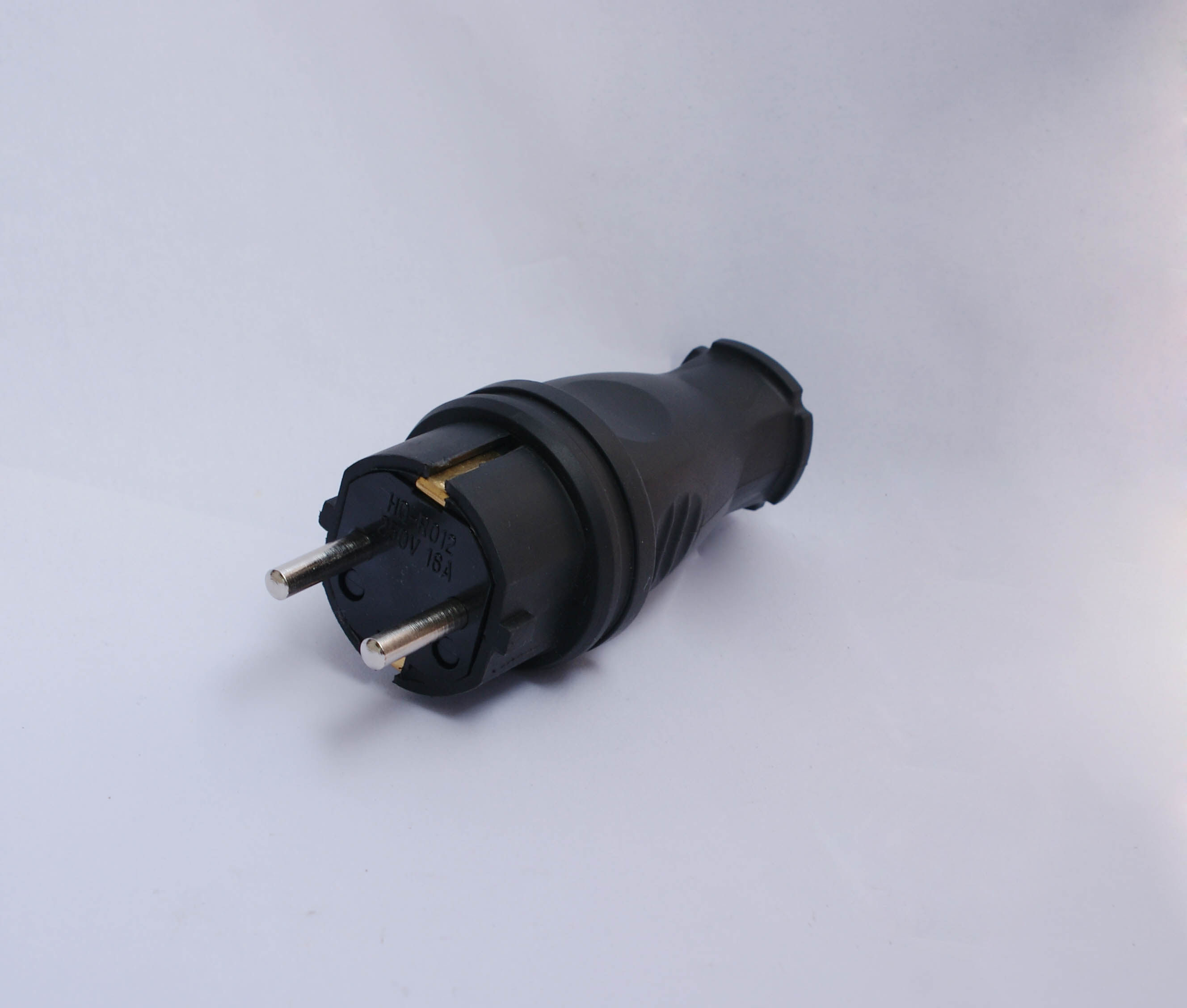 Rubber industrial plug anti-drop explosion-proof high-power socket outdoor power connector
