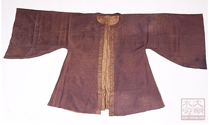 (Han suits Ming-made round collar to the cardiovert round collar to the flap jacket to the flap half sleeves to customize the work fee) Xianyun Embroidery Moon