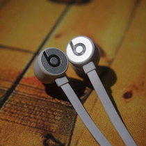 Beats urBeats3 In-ear Headphones Lightning Apple Head Flat Iphone X Secondhand