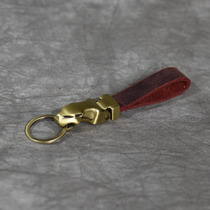 Original personality creative gift handmade pendant keychain retro cowhide key ring simple bronze buckle