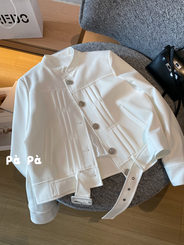 High-End Pleated Stand-Collar White Jacket Short Coat for Women, Spring and Autumn, Regular Shoulder, Long Sleeves, Tie, Chanel-Style Blazer Top