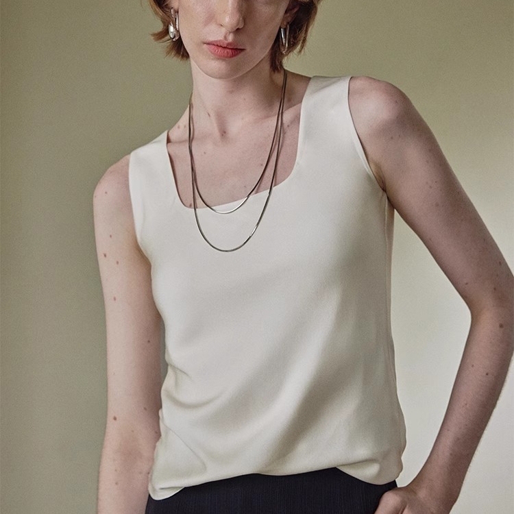 Double-Layer Silk Non-See-Through Reversible Commuter Base Vest for Women, Spring and Summer Mulberry Silk Sleeveless Top for Outerwear