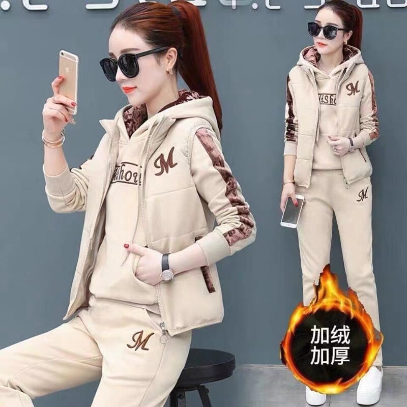 Three-Piece Set of New Women's Clothing Fleece-Lined and Thickeneded Winter Hooded Sweatshirt Women's Casual Warm Sportswear Fashion Suit Trendy Three-Piece Set of New Women's Clothing Fleece-Lined and Thickeneded Winter Hooded Sweatshirt Women's Casual Warm Sportswear Fashion Suit Trendy