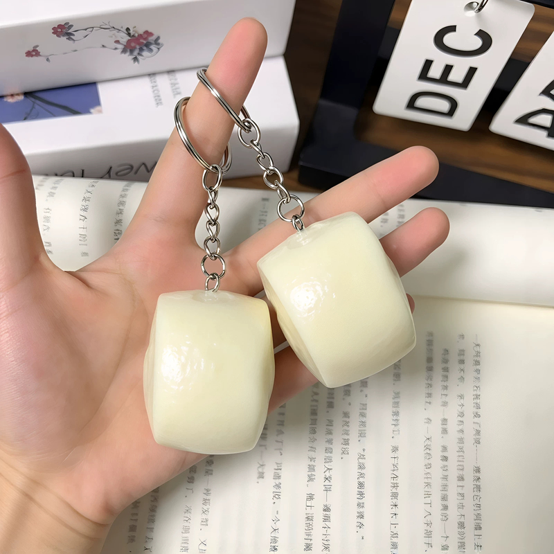 Simulated Square Bun Keychain Pendant, High Aesthetic Value, Ins Style, Student Backpack Decoration, Gift for Friends Simulated Square Bun Keychain Pendant, High Aesthetic Value, Ins Style, Student Backpack Decoration, Gift for Friends