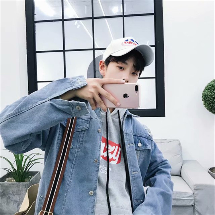 Mùa xuân và mùa thu Áo khoác denim Hàn Quốc nam lỏng lẻo lỗ thủng áo khoác đôi bf gió sinh viên trên quần áo áo khoác cặp