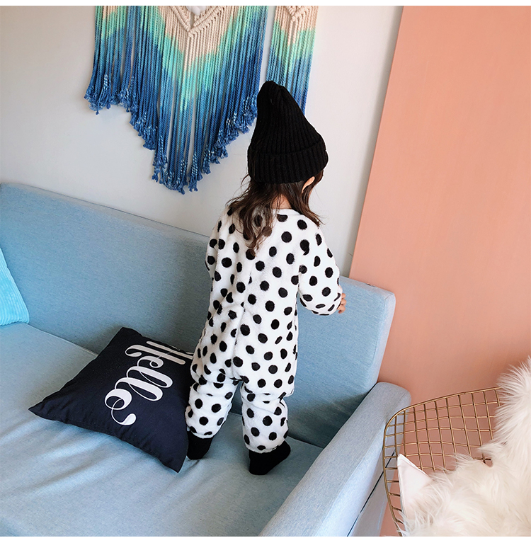 乐 女 Quần áo mùa đông trẻ em dày flannel dịch vụ tại nhà mùa đông nam romper bé bộ body bé gái đáng yêu