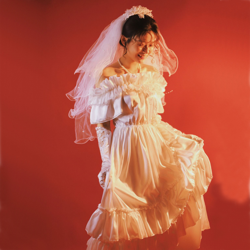 New Retro Vintage Wedding Dress Hong Kong Style Lace Trim Off-Shoulder White Gauze Studio Theme Photo Shoot Light Dress