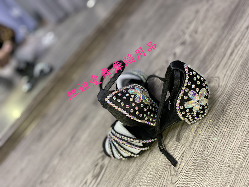Latin dance with drilling Latin shoes stage performance Competition sparkling drill shoes-Taobao