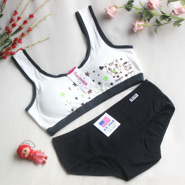 Cô gái áo ngực cotton không có vành vest phát triển thanh niên học sinh trung học cơ sở cô gái tóm tắt đồ lót mùa hè triumph đồ lót