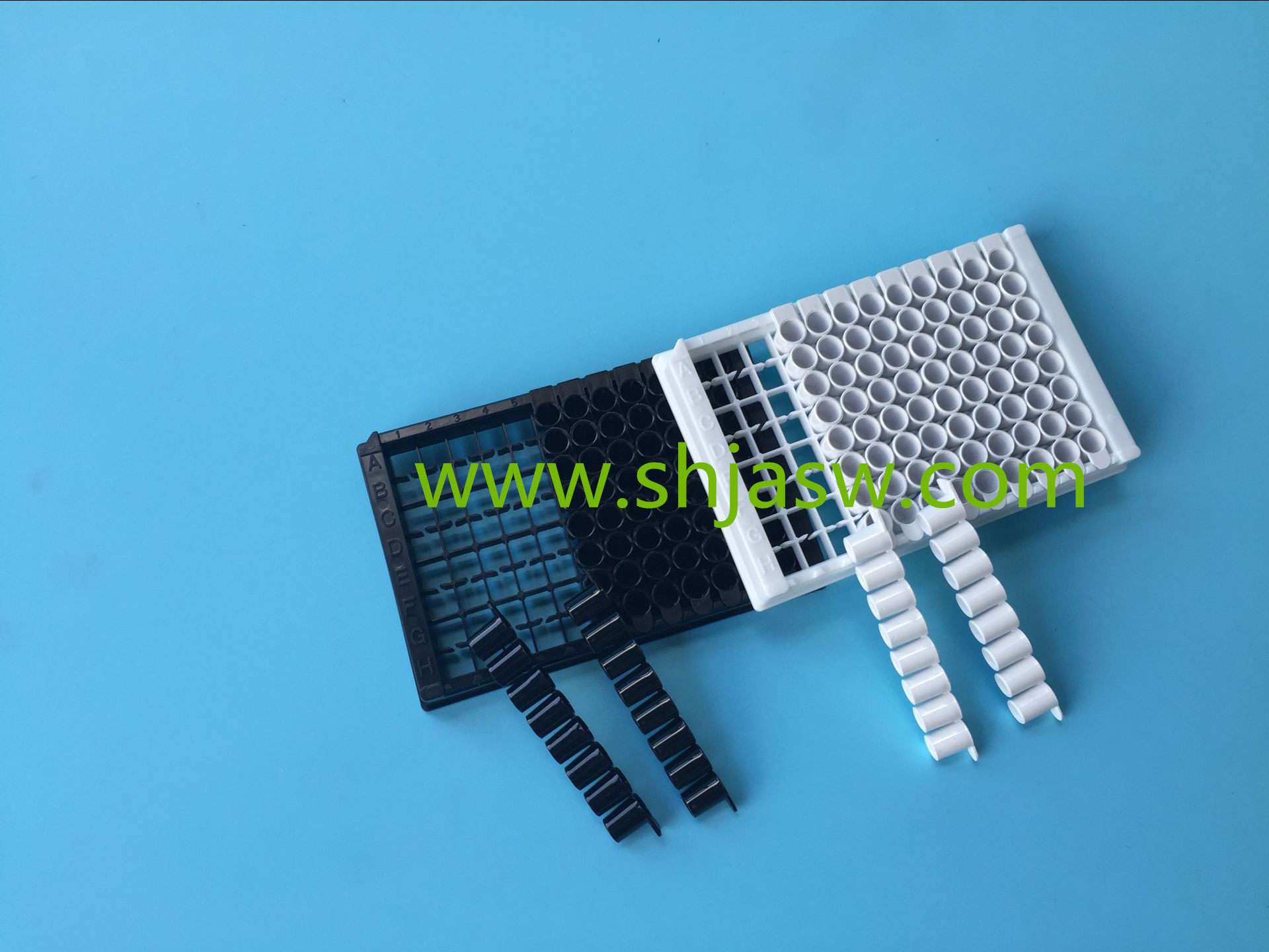 Black microplate plate 96-hole Detachable light-emitting plate microplate enzyme reader matching fluorescent plate 96-hole 12*8 enzyme label strip