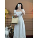 Mrs. Xiao's white French short-sleeved retro dress with slim waist and long skirt splicing