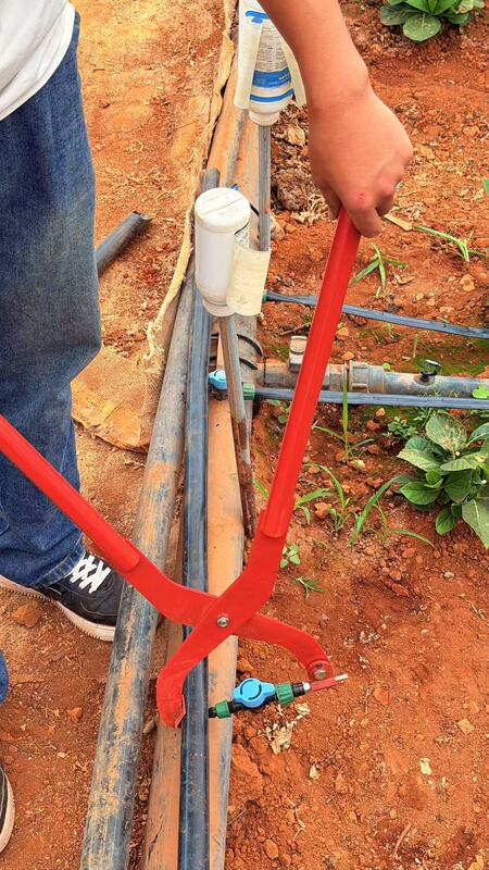 Irrigation Tape Bypass Valve Installation Tool - No Smashing, No Hammering, Quick Installation of Bypass Valves - Zhuorui Shi