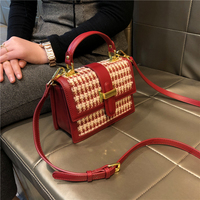 Hong Kong brand women's textured portable wedding bag 2026 new fashion small square bag temperament versatile shoulder crossbody bag
