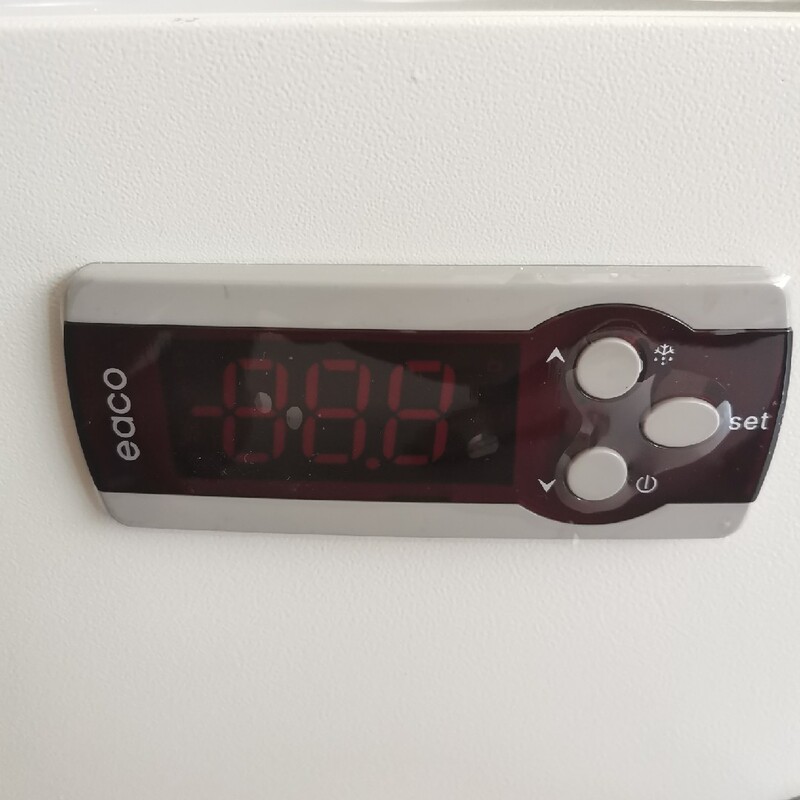 Shenyang Yikong Thermostat Controls Refrigeration, Defrosting, Phase Sequence, Cold Storage Microcomputer Controller with Complete Models