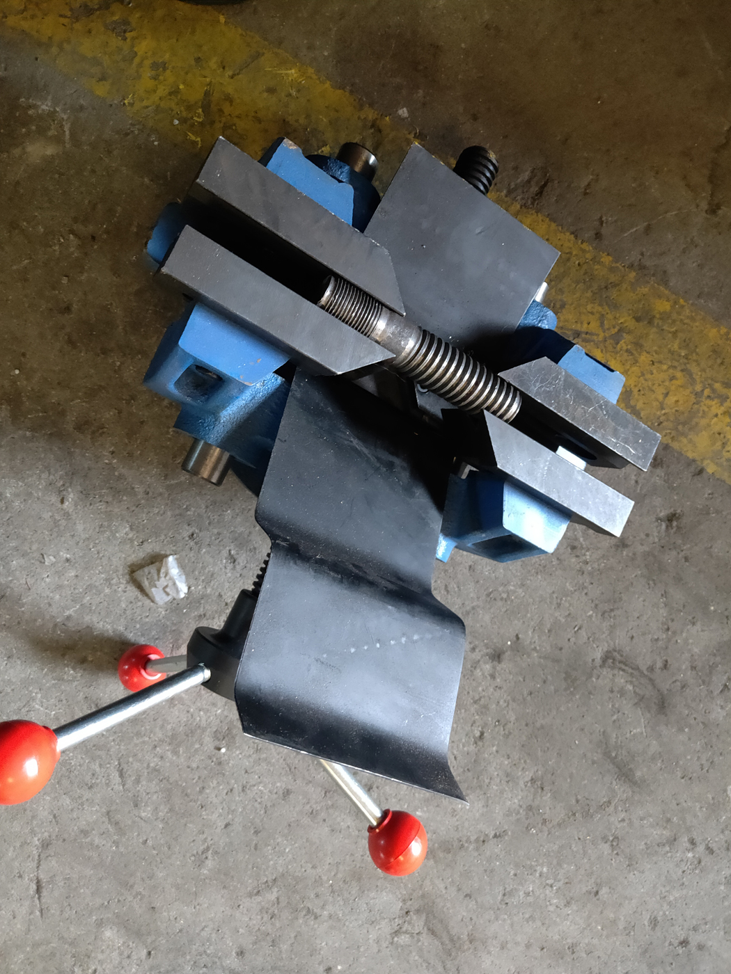 315275 Zhangjiagang water cutting machine cutting angle machine accessories clamp clamp body