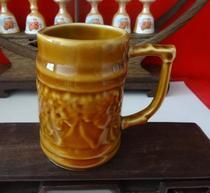 Old beer cup cold cup sauce sauce ceramic cup old vase vase antiques antiques fitting movie props
