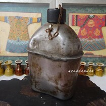 American Army Corps of the United States Army of World War II 1943 Army kettle fans collect antique collection of movie props