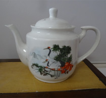 Antique old teapot Cultural Revolution pine crane Yanan New Year white porcelain pot folk hometown use Inner extension with kowk look intact and real photo