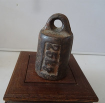 Old scale weight iron right Cultural Revolution 25Kg plate weight nostalgic collection film and television props to make money real photos according to the map delivery