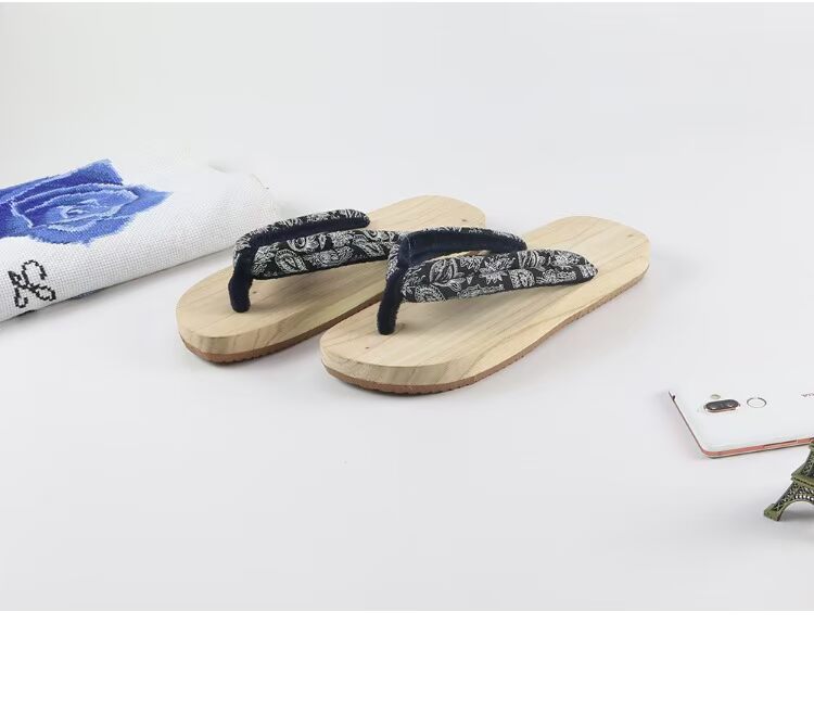 Mùa hè 2018 Cặp đôi Nhật Bản không trơn trượt Đế gỗ rắn giày crocs nữ