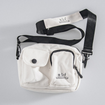 White sugar rose 20 paired with special canvas slanted satchel tooling single shoulder 100 lap