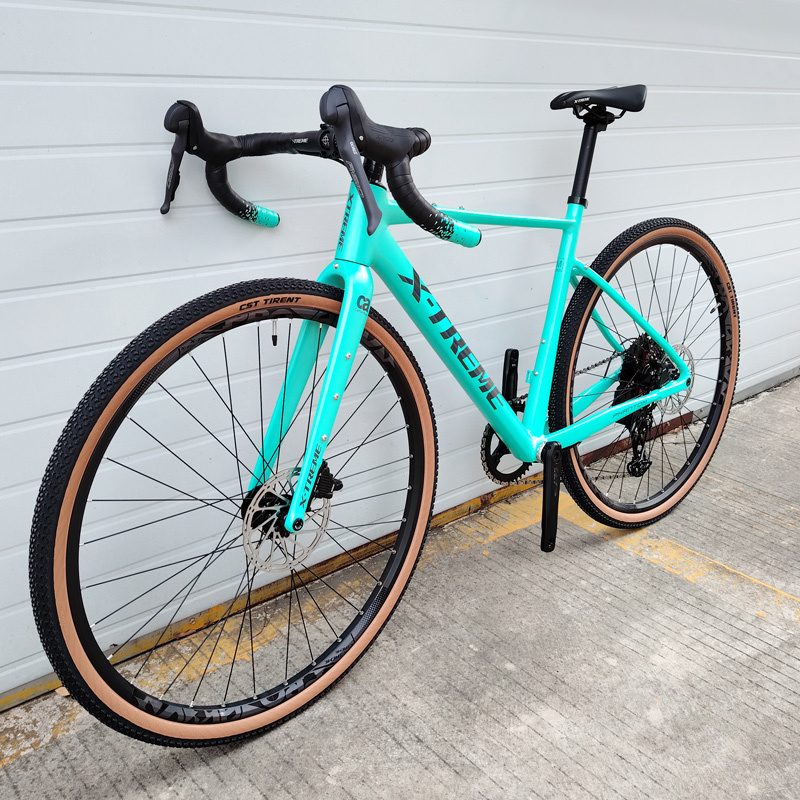 Meihanda Xtreme Phantom Gravel Bike with Carbon Fiber Front Fork, Thru-Axle, and Shifting for Gravel and Road Riding Meihanda Xtreme Phantom Gravel Bike with Carbon Fiber Front Fork, Thru-Axle, and Shifting for Gravel and Road Riding